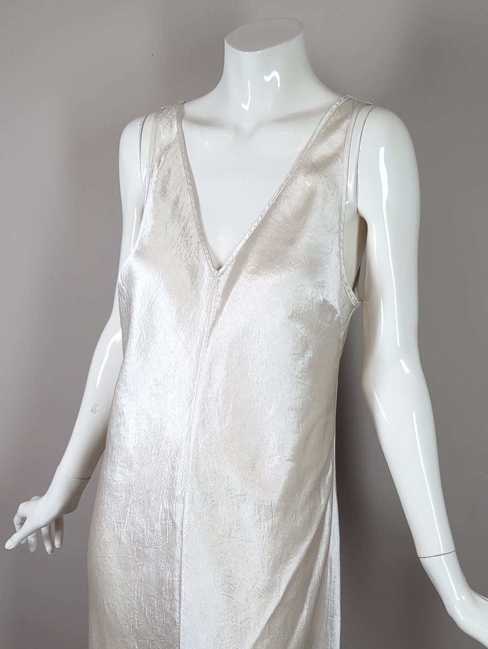 Babaton Caspar Satin Dress Satin V-Neck Slip Dress in Ivory Size M - Picture 3 of 7